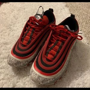 Nike Air max 97 .. size 7.5